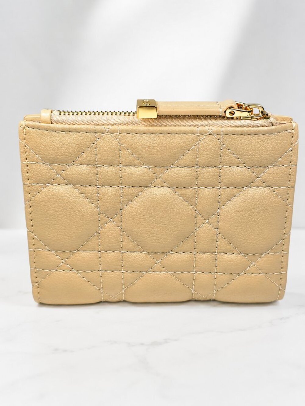 Christian Dior Beige Cannage Quilted Leather Compact Wallet - New - Picture 4 of 9